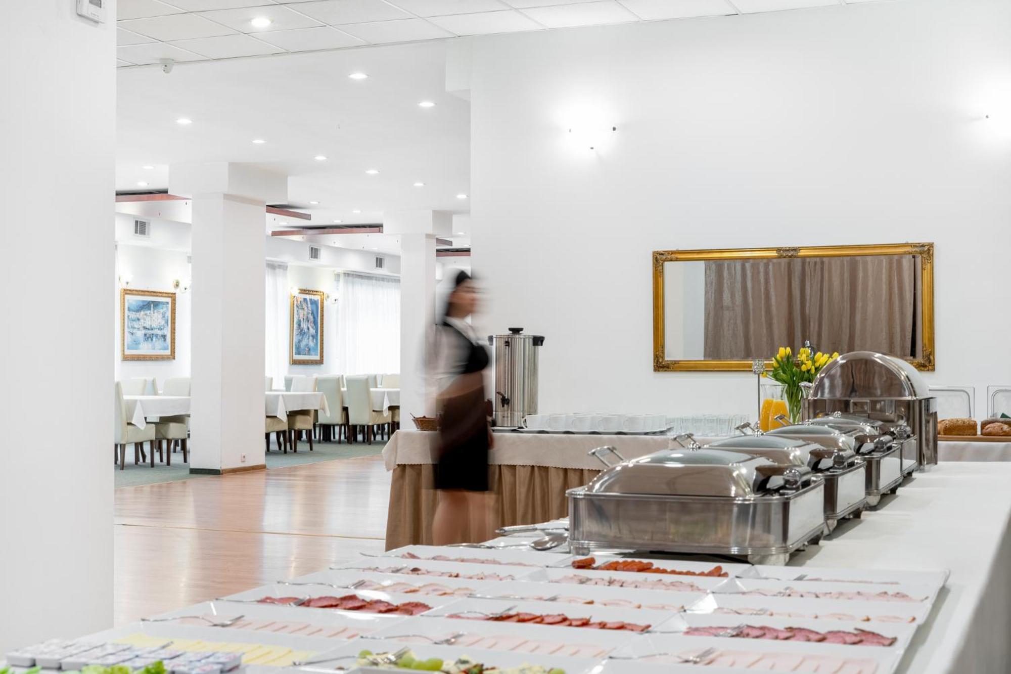 Artur Hotel 3*